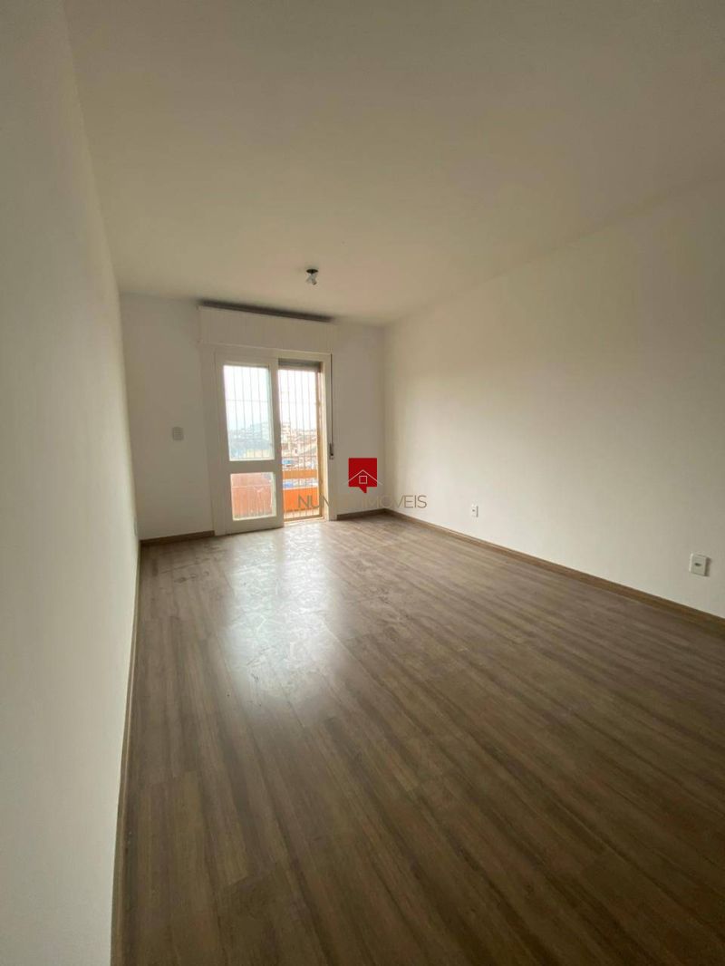 APARTAMENTO 3 Dormit&oacuterios no bairro CENTRO em PELOTAS