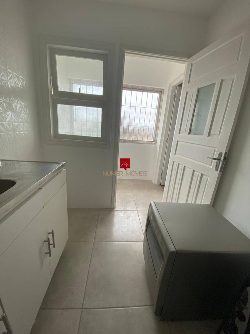 APARTAMENTO 3 Dormit&oacuterios no bairro CENTRO em PELOTAS