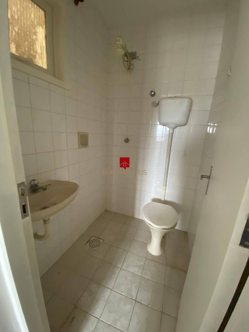 APARTAMENTO 3 Dormit&oacuterios no bairro CENTRO em PELOTAS
