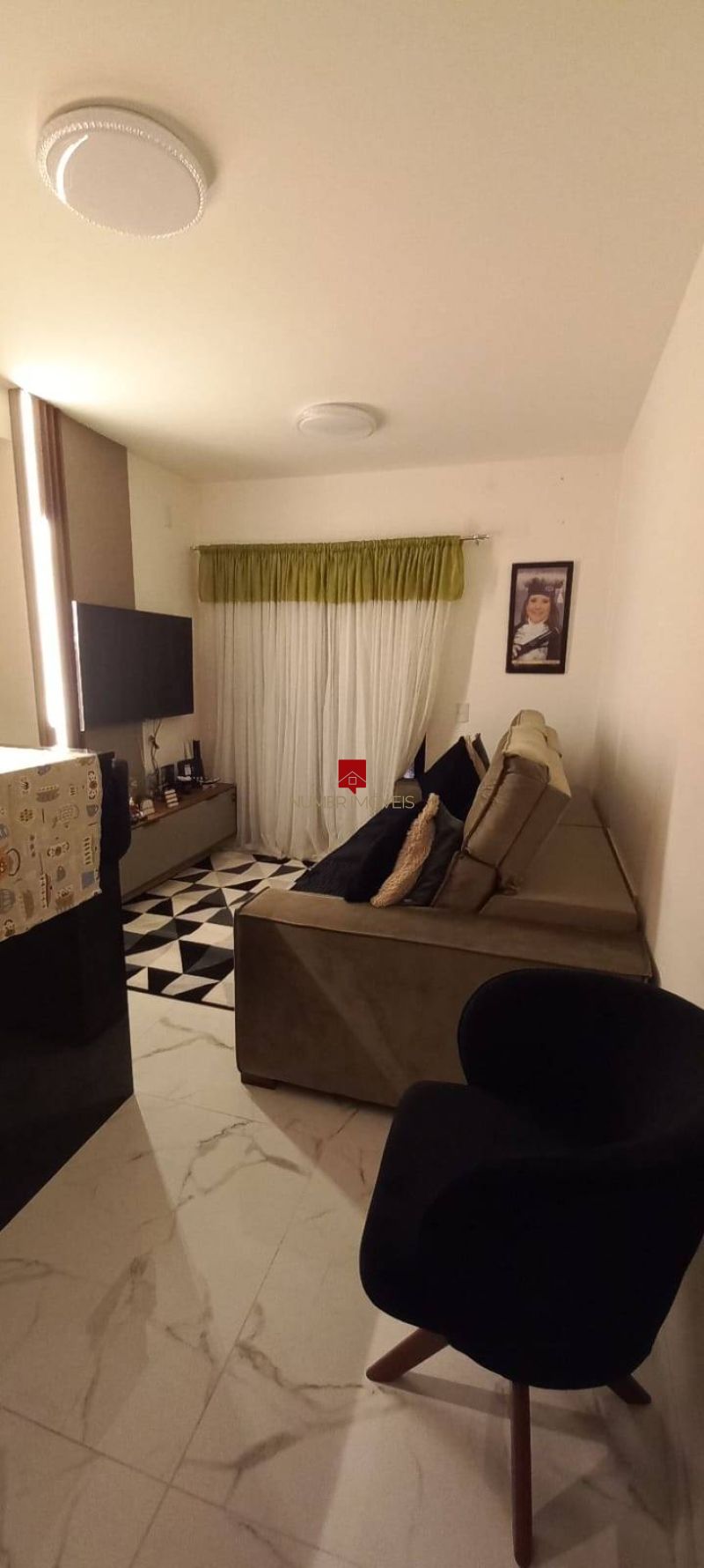 APARTAMENTO 1 Dormit&oacuterios no bairro TRÊS VENDAS em PELOTAS