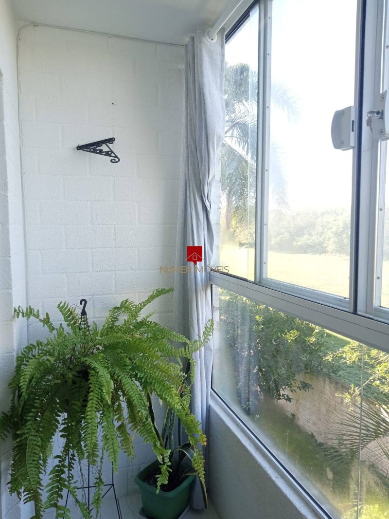 APARTAMENTO 2 Dormit&oacuterios no bairro CENTRO em PELOTAS