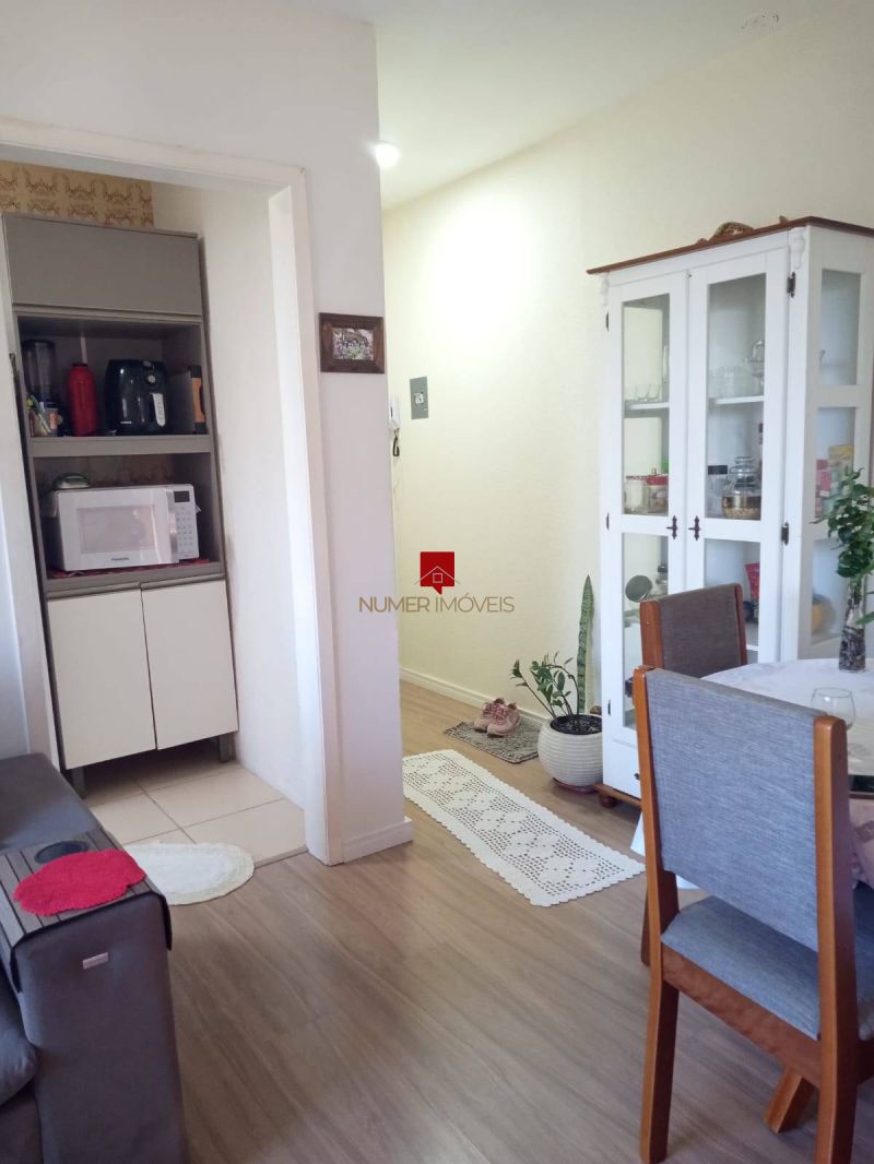 APARTAMENTO 2 Dormit&oacuterios no bairro CENTRO em PELOTAS