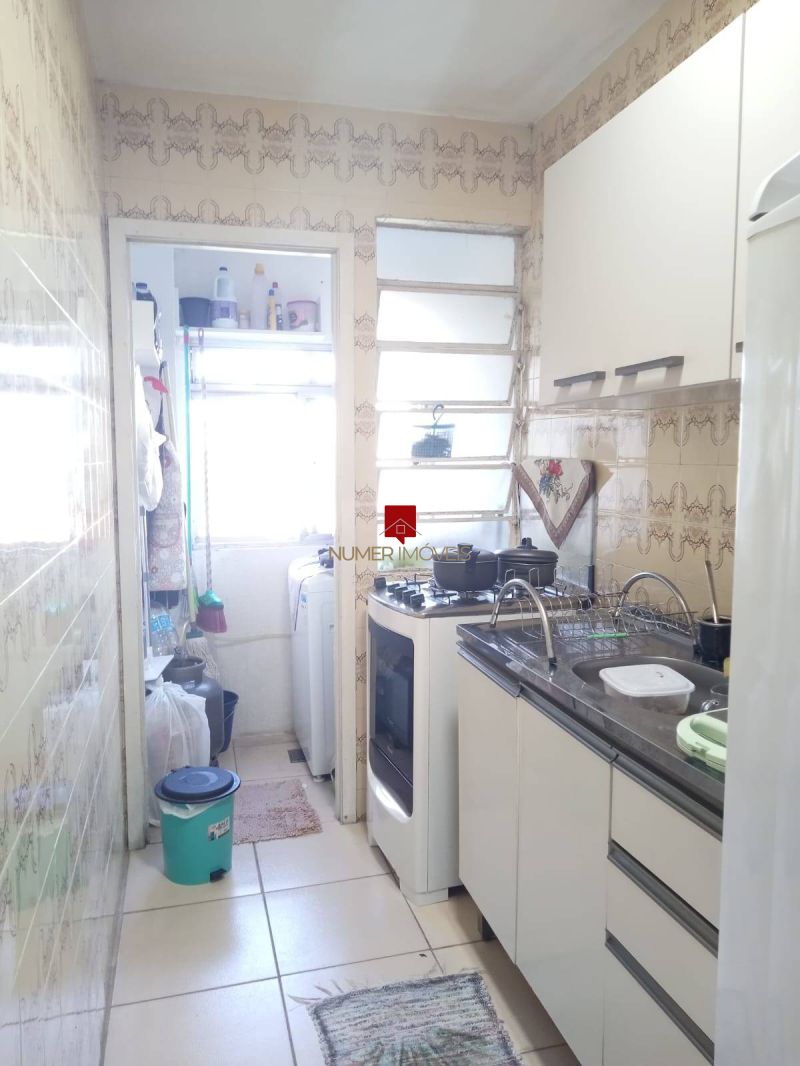 APARTAMENTO 2 Dormit&oacuterios no bairro CENTRO em PELOTAS