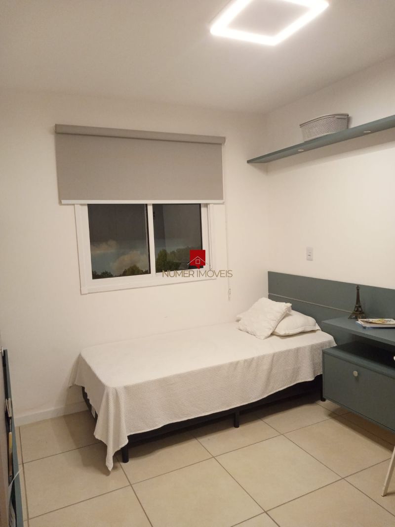 APARTAMENTO 2 Dormit&oacuterios no bairro TRÊS VENDAS em PELOTAS