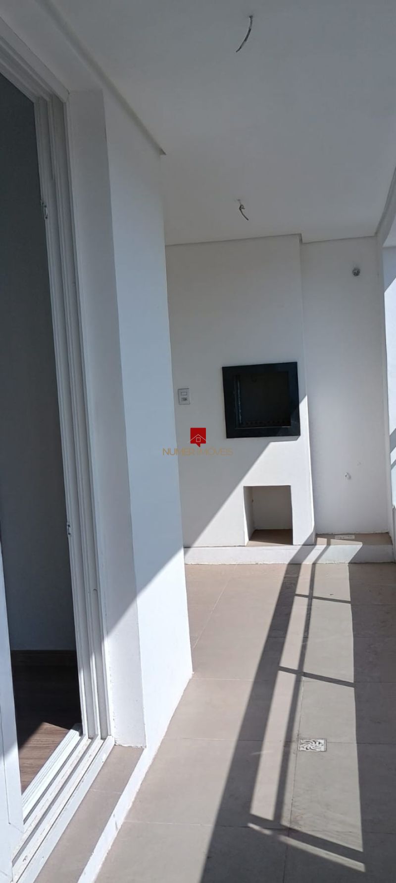 APARTAMENTO 2 Dormit&oacuterios no bairro CENTRO em PELOTAS