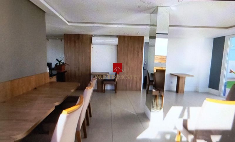 APARTAMENTO 2 Dormit&oacuterios no bairro CENTRO em PELOTAS