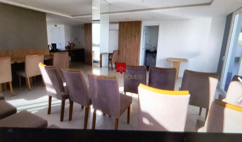 APARTAMENTO 2 Dormit&oacuterios no bairro CENTRO em PELOTAS