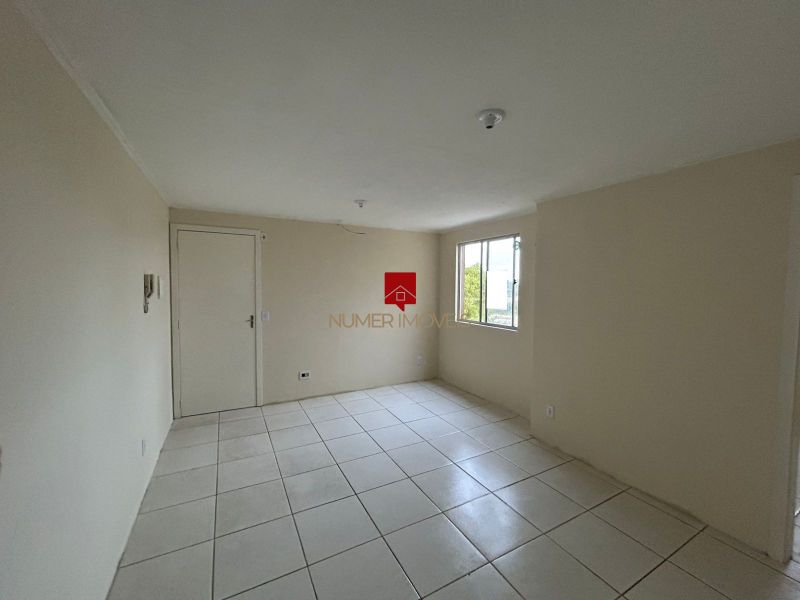 APARTAMENTO 2 Dormit&oacuterios no bairro TRÊS VENDAS em PELOTAS