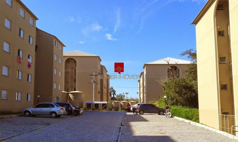 APARTAMENTO 2 Dormit&oacuterios no bairro TRÊS VENDAS em PELOTAS