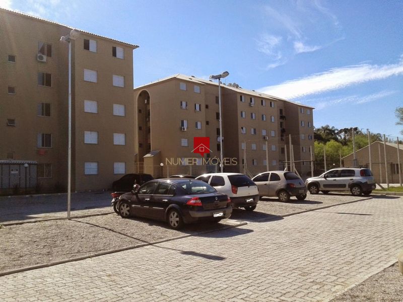 APARTAMENTO 2 Dormit&oacuterios no bairro TRÊS VENDAS em PELOTAS