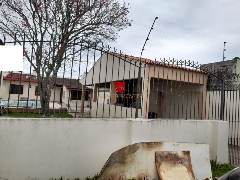 CASA 2 Dormit&oacuterios no bairro LARANJAL em PELOTAS