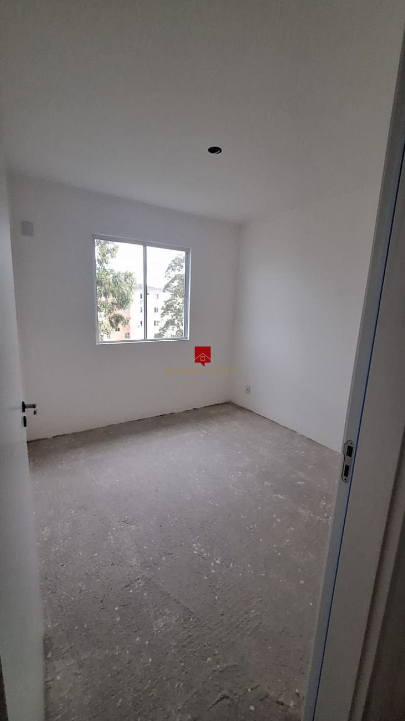 APARTAMENTO 2 Dormit&oacuterios no bairro TRÊS VENDAS em PELOTAS