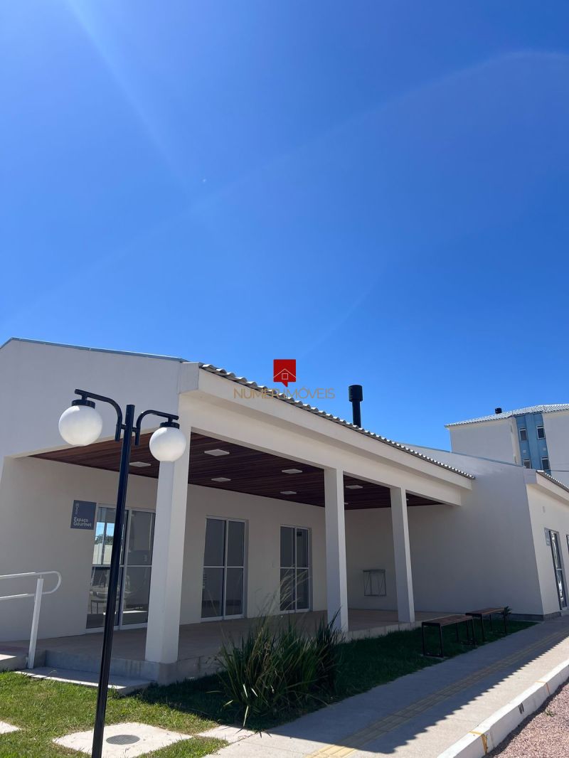 APARTAMENTO 2 Dormit&oacuterios no bairro TRÊS VENDAS em PELOTAS