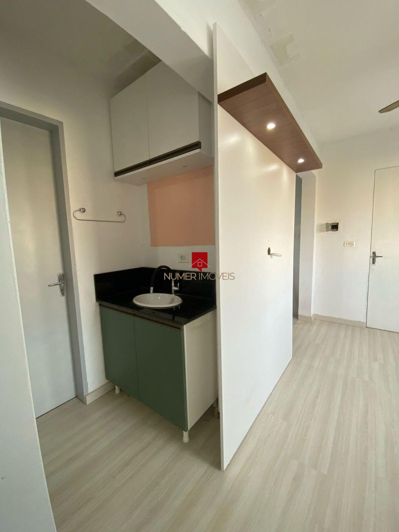APARTAMENTO 2 Dormit&oacuterios no bairro TRÊS VENDAS em PELOTAS