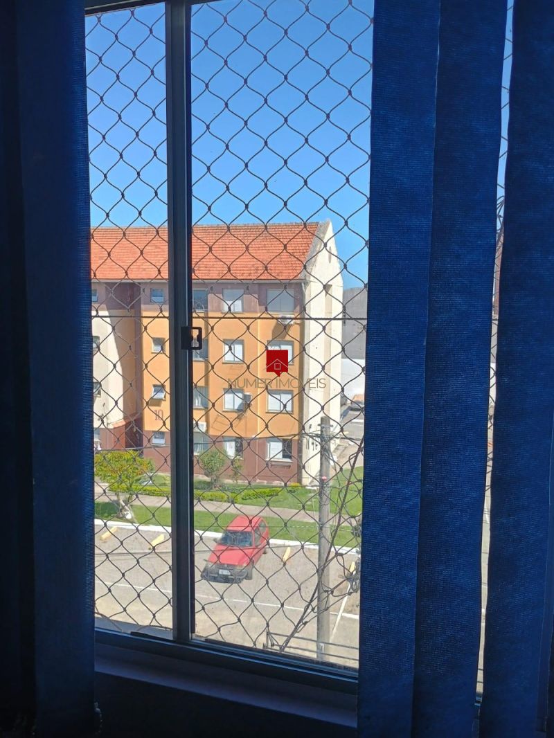 APARTAMENTO 2 Dormit&oacuterios no bairro TRÊS VENDAS em PELOTAS