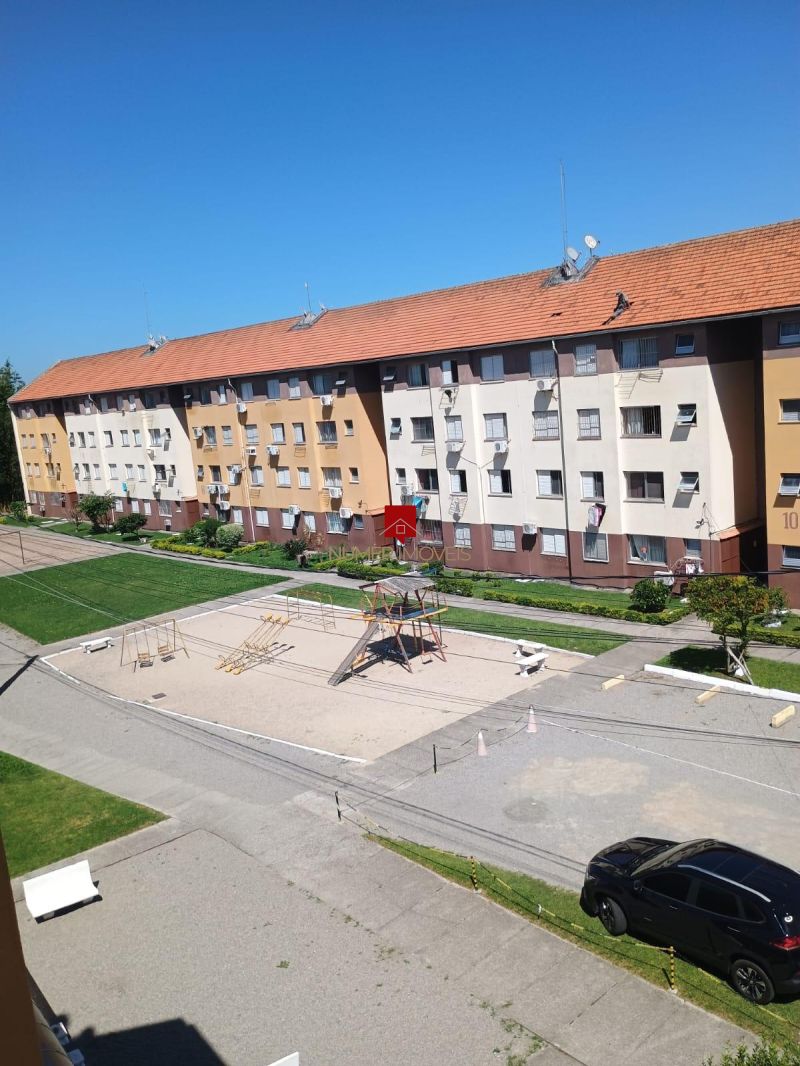 APARTAMENTO 2 Dormit&oacuterios no bairro TRÊS VENDAS em PELOTAS