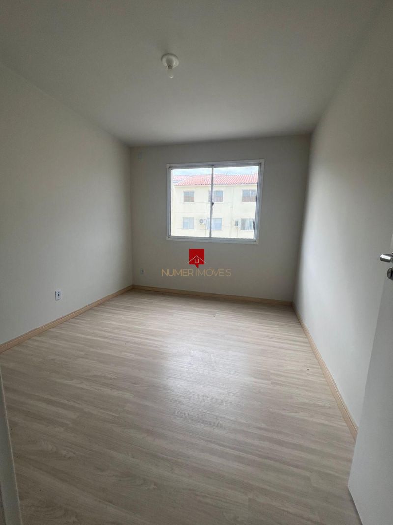 APARTAMENTO 2 Dormit&oacuterios no bairro TRÊS VENDAS em PELOTAS