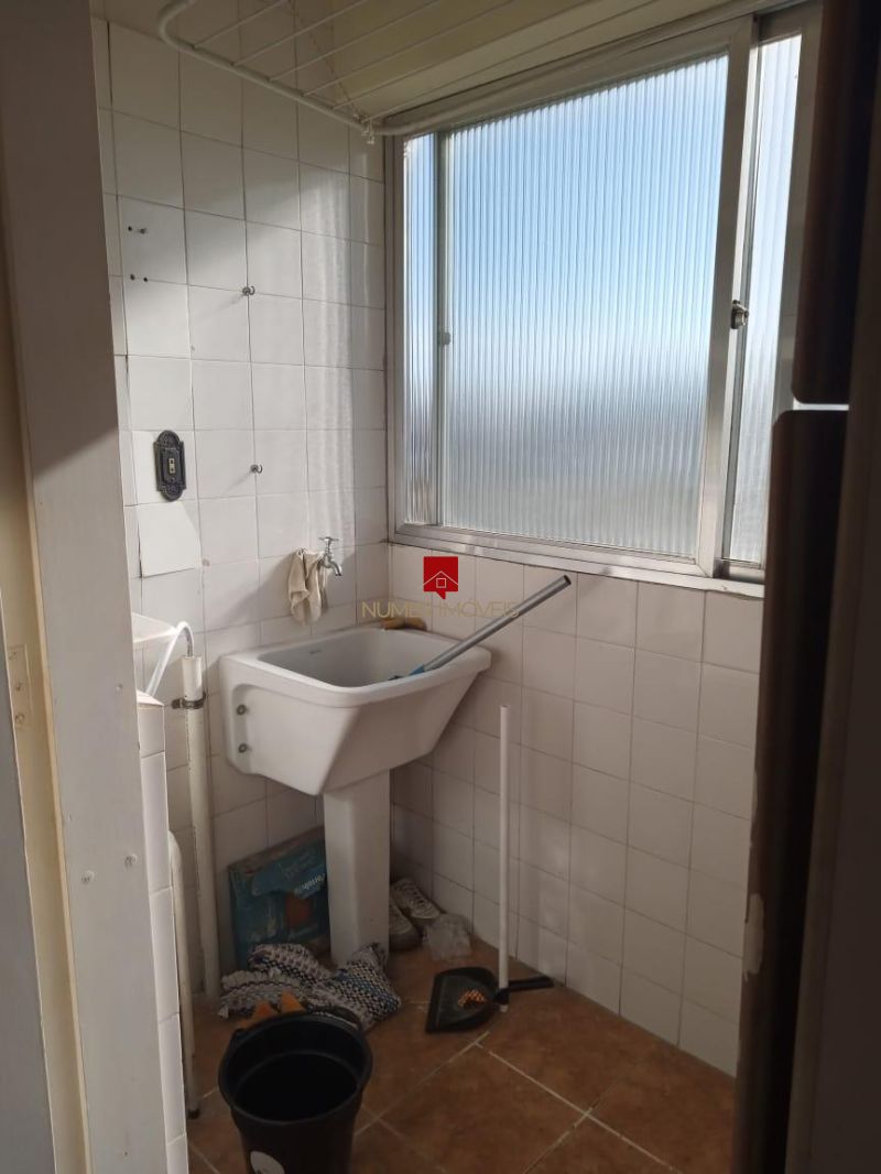 APARTAMENTO 1 Dormit&oacuterios no bairro CENTRO em PELOTAS