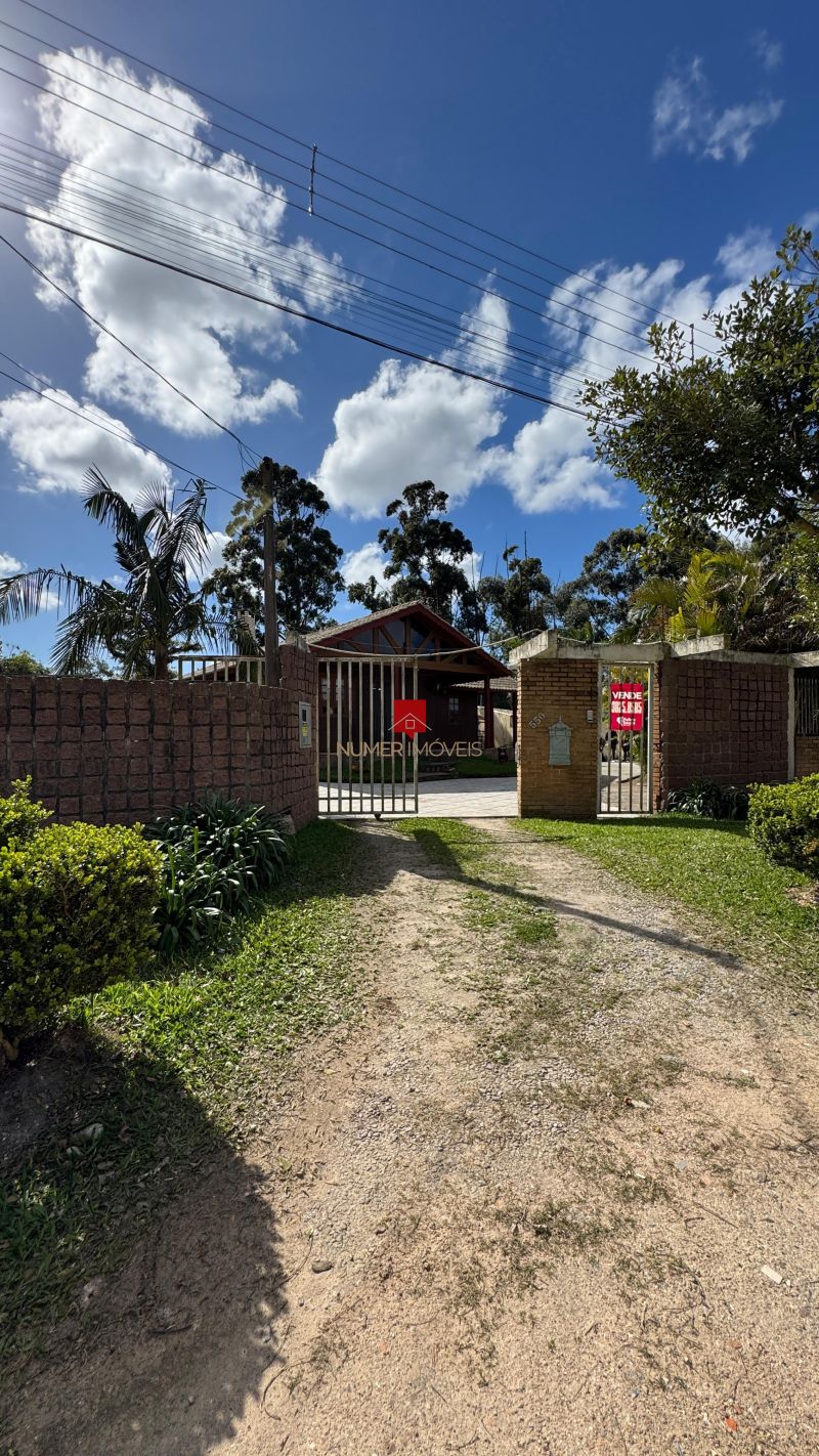 CASA 2 Dormit&oacuterios no bairro LARANJAL em PELOTAS