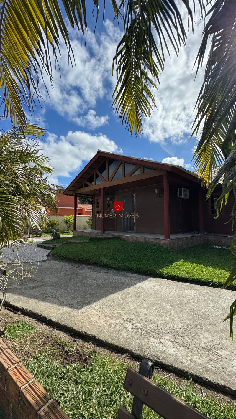 CASA 2 Dormit&oacuterios no bairro LARANJAL em PELOTAS