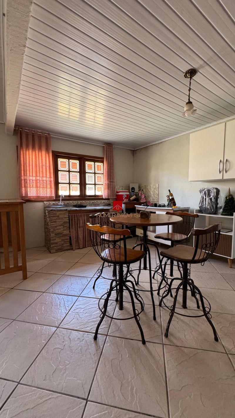 CASA 2 Dormit&oacuterios no bairro LARANJAL em PELOTAS