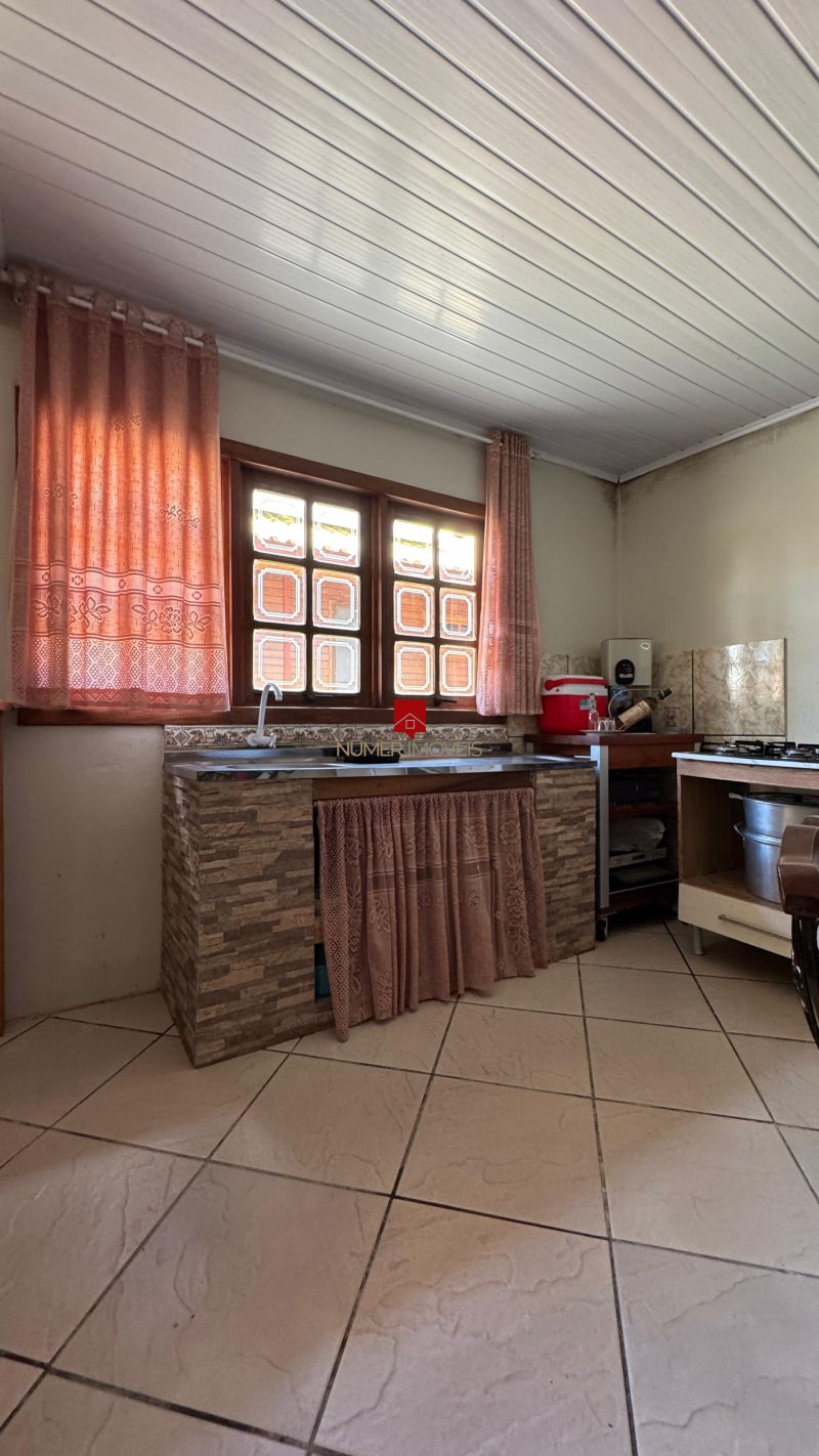 CASA 2 Dormit&oacuterios no bairro LARANJAL em PELOTAS