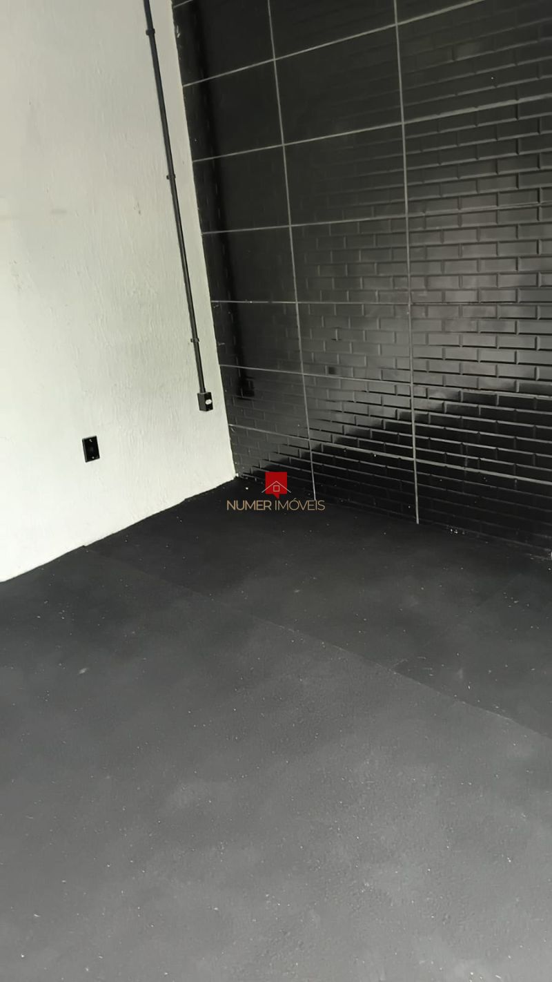 SALA COMERCIAL NO GUABIROBA