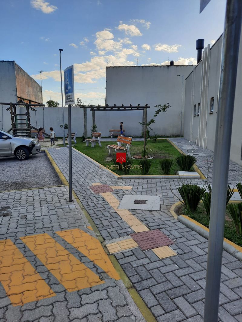 APARTAMENTO PRÓXIMO A AVENIDA DUQUE DE CAXIAS