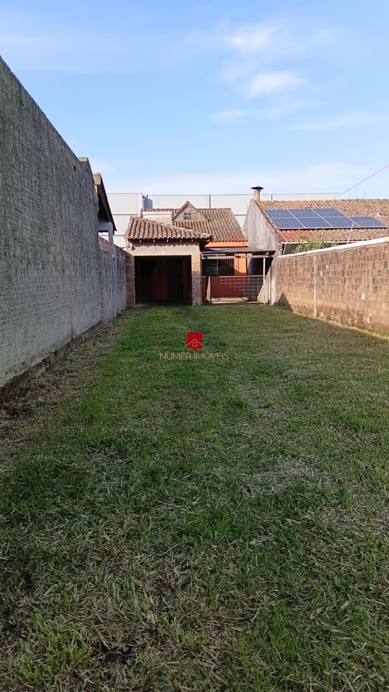 CASA 2Dormitórios no bairro FRAGATA em PELOTAS