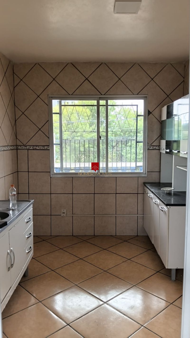 CASA PRÓXIMO AO FÓRUM 
