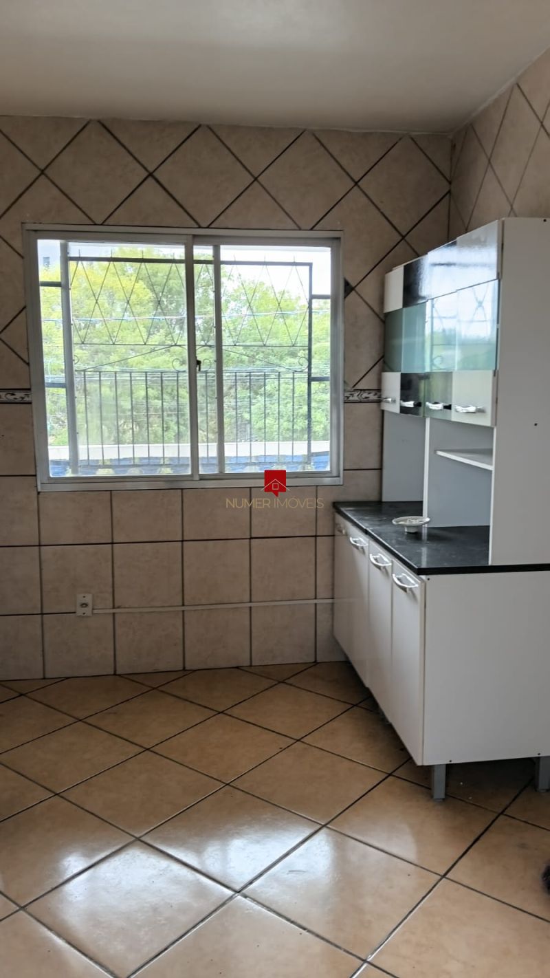 CASA PRÓXIMO AO FÓRUM 