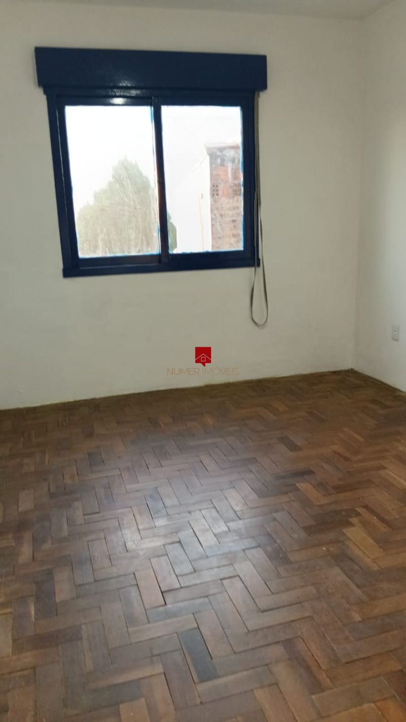 CASA PRÓXIMO AO FÓRUM 