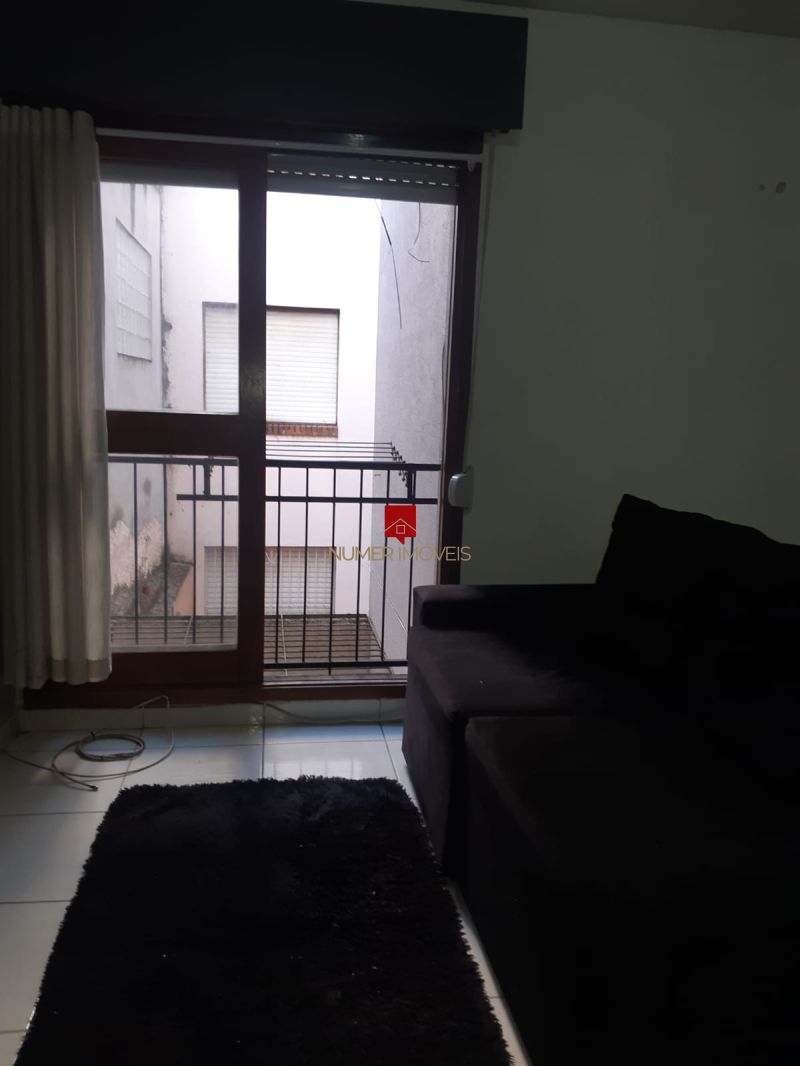 LOFT MOBILIADO PRÓXIMO A UCPEL