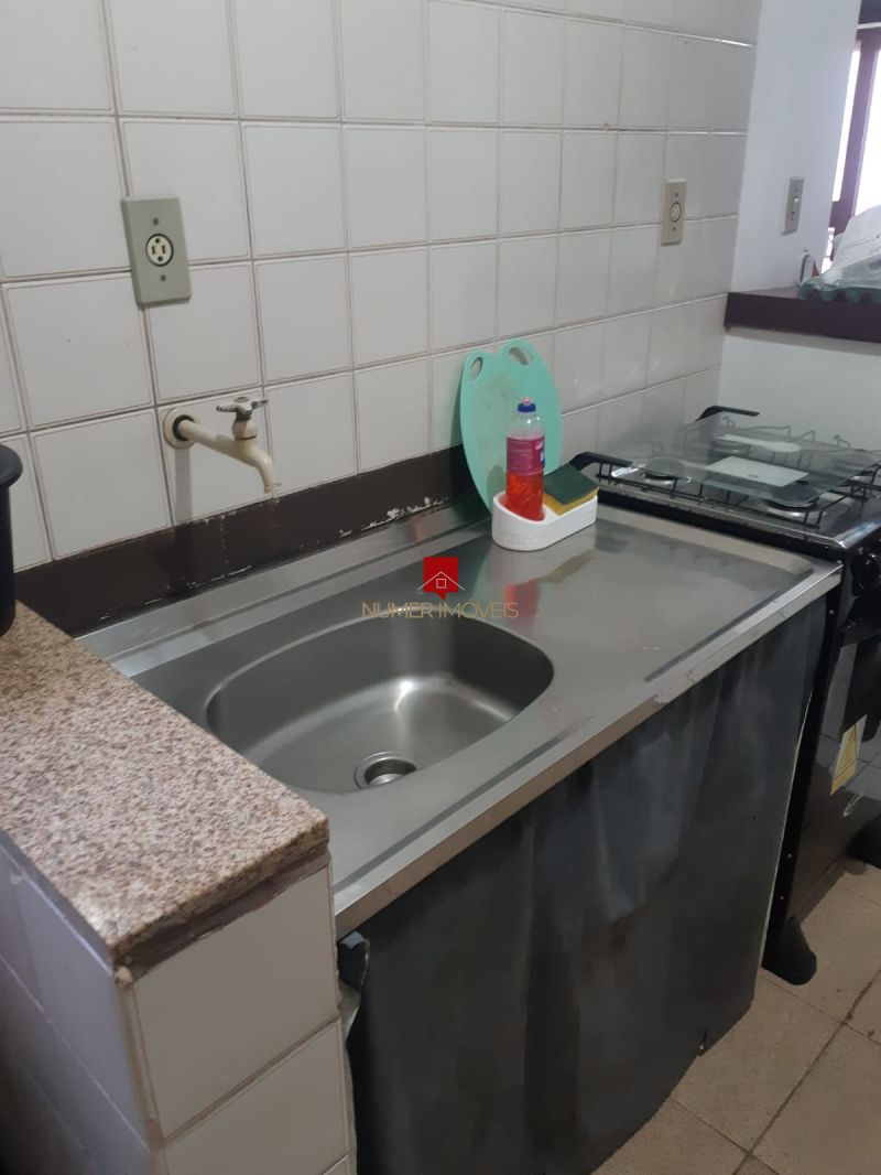 LOFT MOBILIADO PRÓXIMO A UCPEL