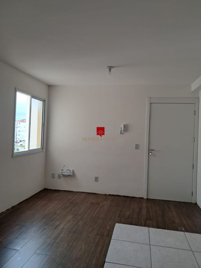 APARTAMENTO PRÓXIMO AO SUPERMERCADO KROLOW