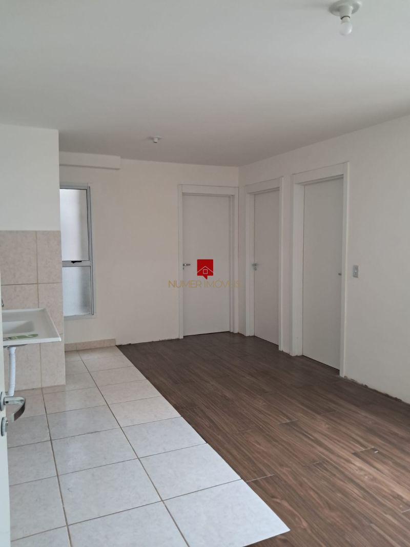 APARTAMENTO PRÓXIMO AO SUPERMERCADO KROLOW