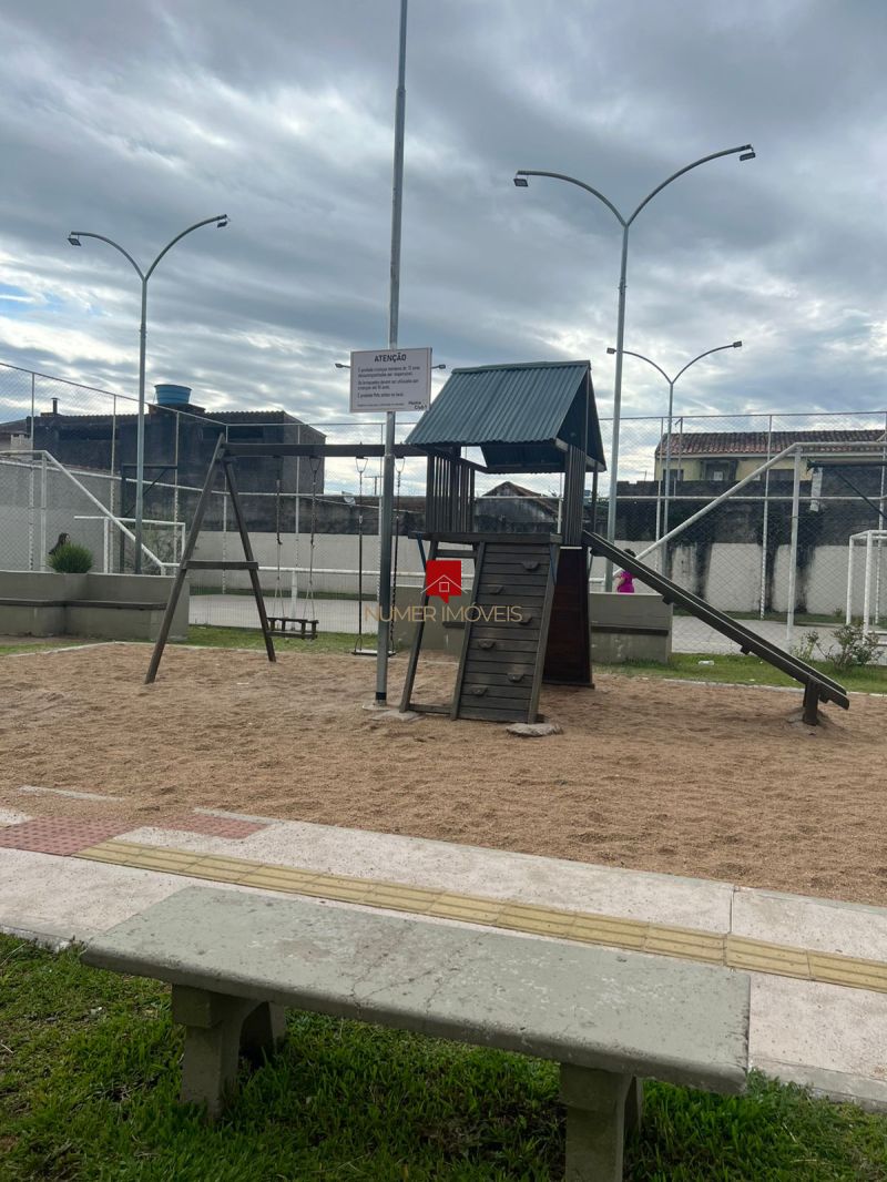 APARTAMENTO PRÓXIMO AO SUPERMERCADO KROLOW