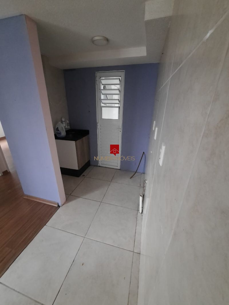 APARTAMENTO NO FRAGATA POUCOS METROS DA AV DUQUE DE CAXIAS