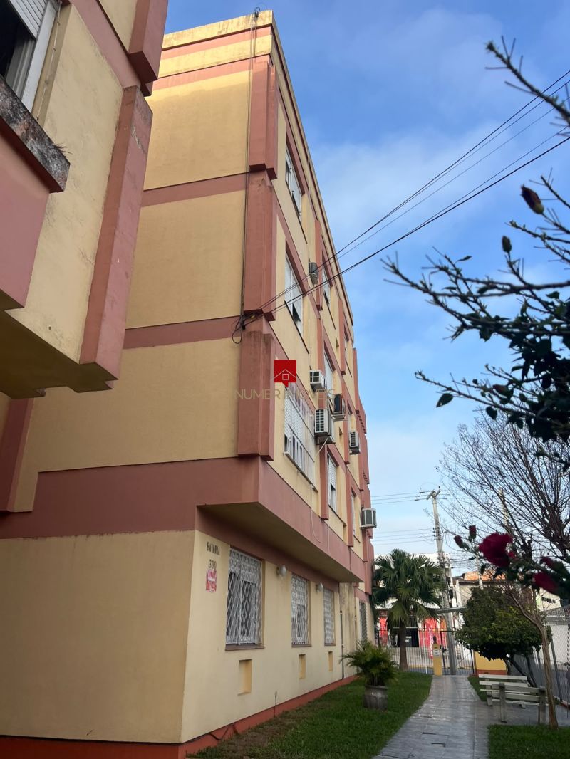APARTAMENTO NO CENTRO DE PELOTAS