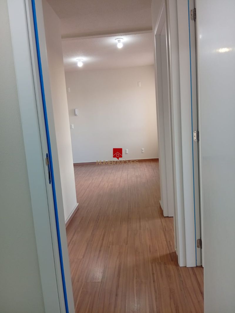 APARTAMENTO POUCOS METROS DA AV. DUQUE DE CAIXAS
