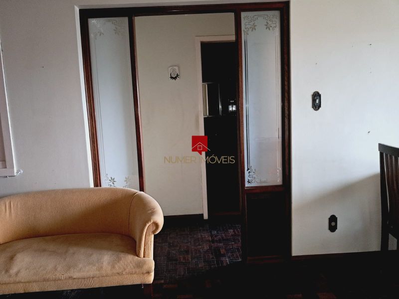 APARTAMENTO CENTRAL MOBILIADO