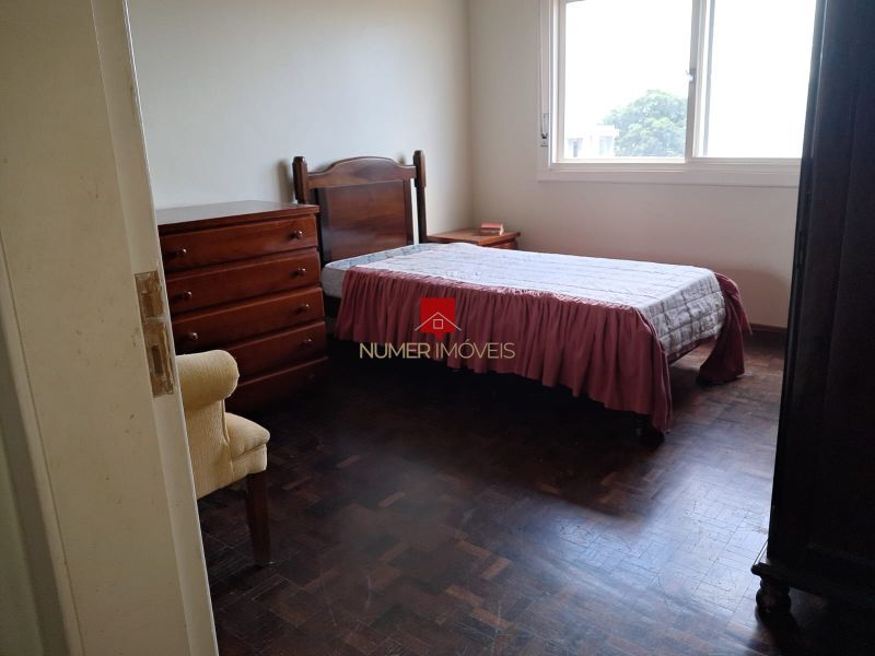 APARTAMENTO CENTRAL MOBILIADO