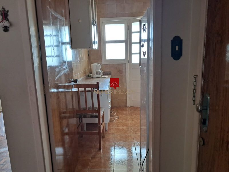 APARTAMENTO CENTRAL MOBILIADO