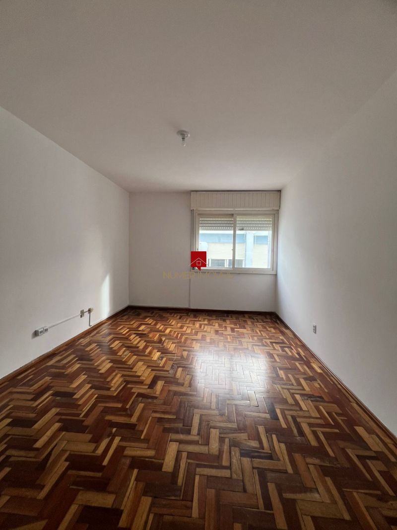 APARTAMENTO 3Dormitórios no bairro CENTRO em PELOTAS