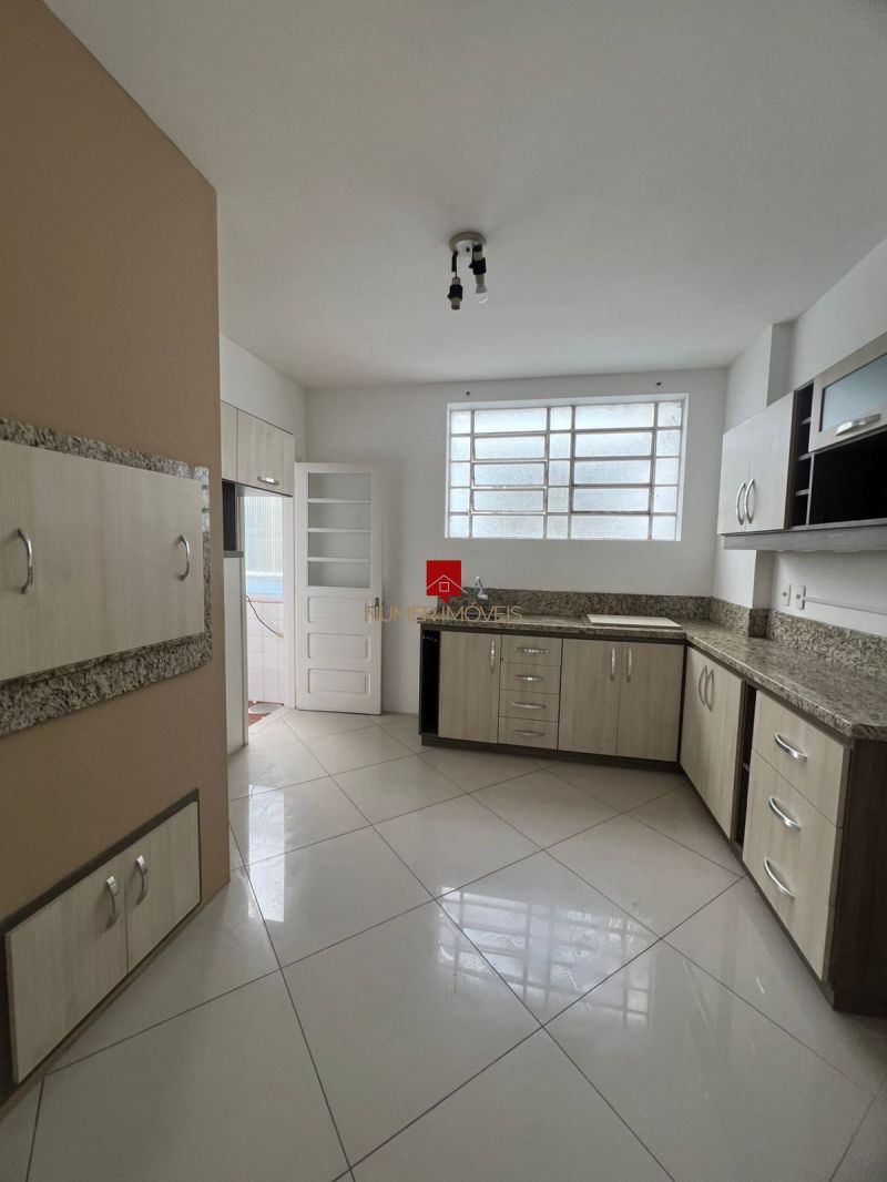 APARTAMENTO 3Dormitórios no bairro CENTRO em PELOTAS