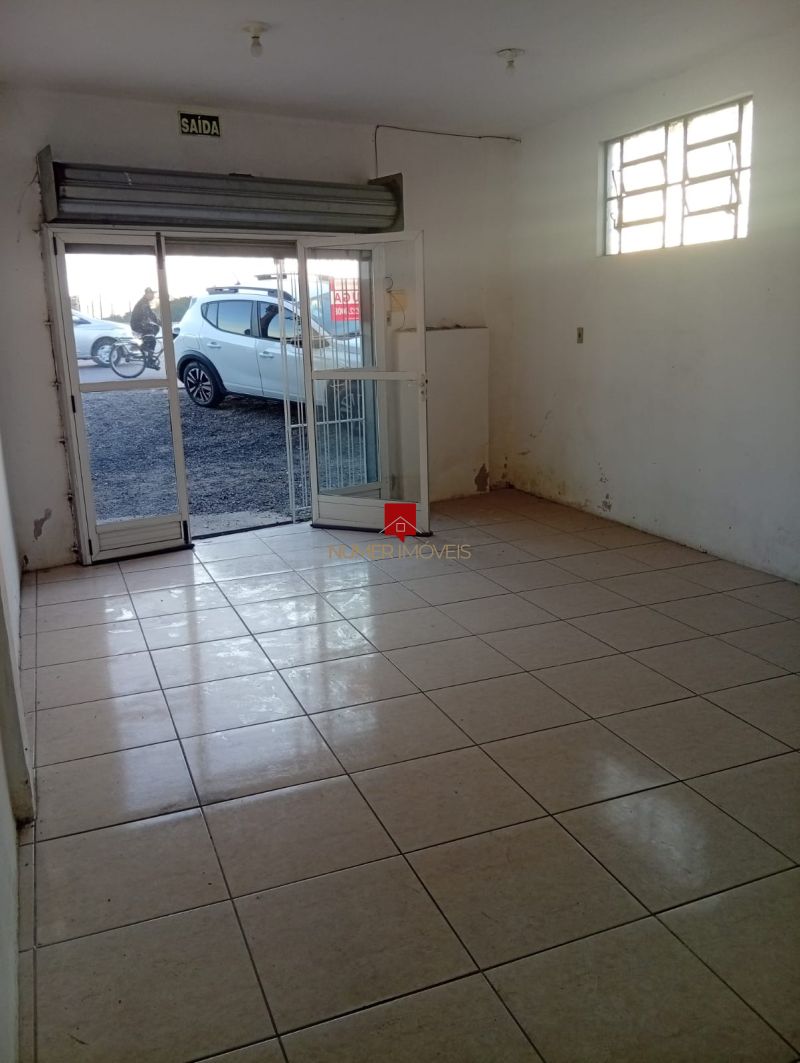 SALA COMERCIAL PRÓXIMO AO PASSO DO SALSO
