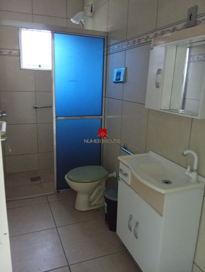 CASA AMPLA COM AR CONDICIONADO NO FRAGATA