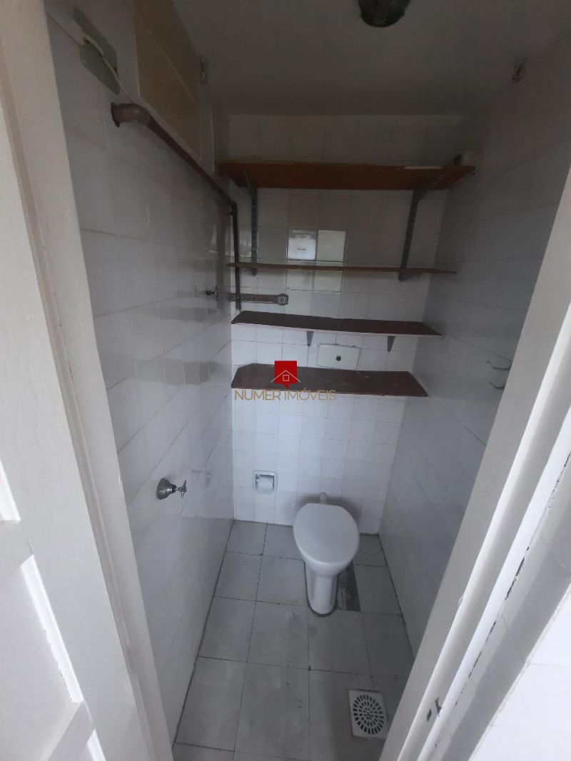 APARTAMENTO NA AVENIDA DUQUE POUCOS METROS DA FAMED
