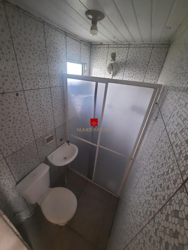 CASA A POUCOS METROS DA AV. DUQUE DE CAXIAS