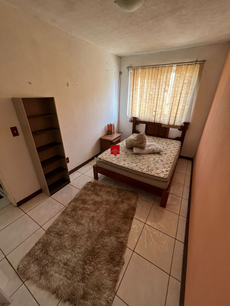 APARTAMENTO MOBILIADO COM EXCELENTE LOCALIZAÇÃO